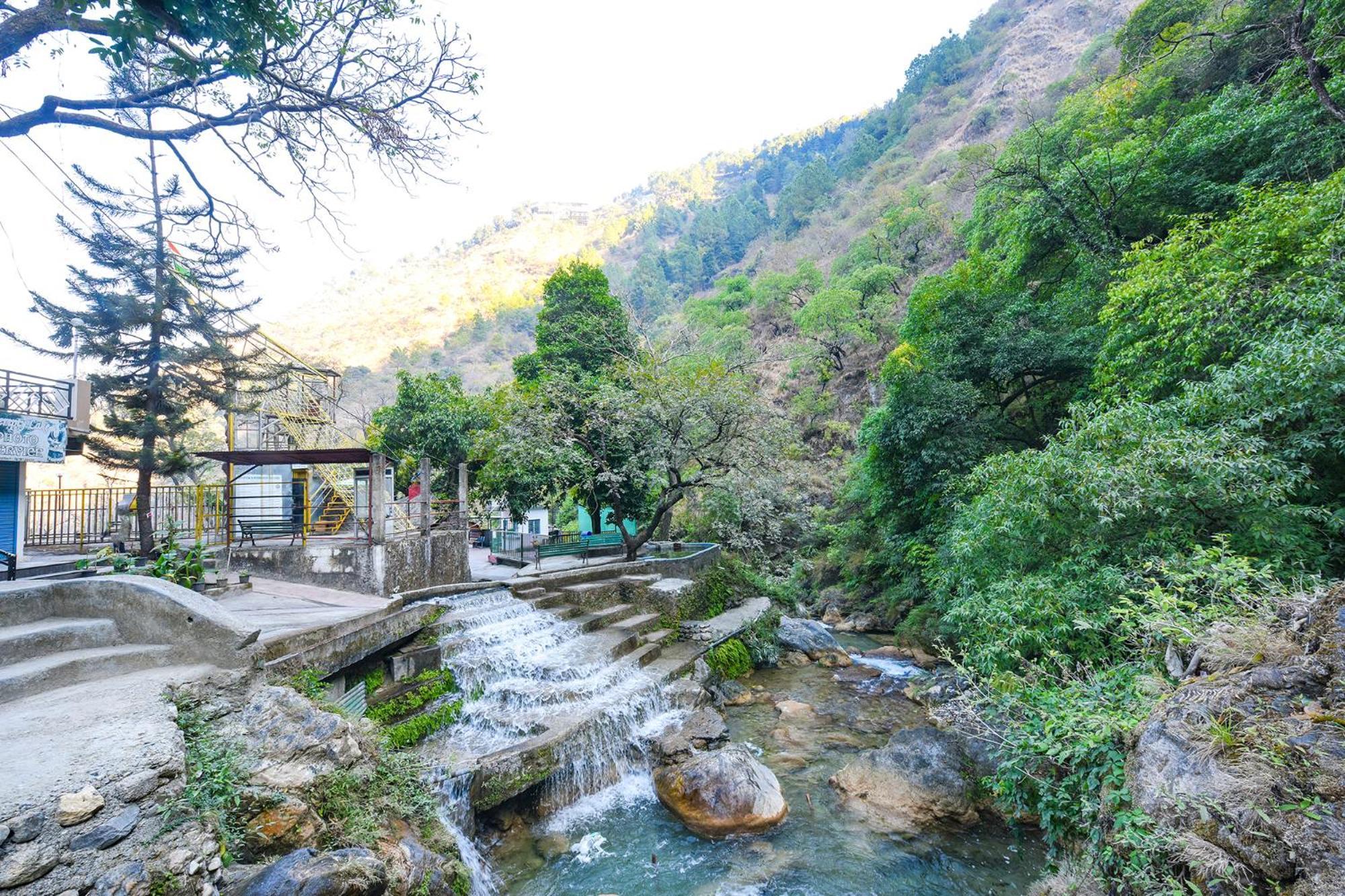 Fabhotel Kempty Lake Resort Mussoorie Bagian luar foto