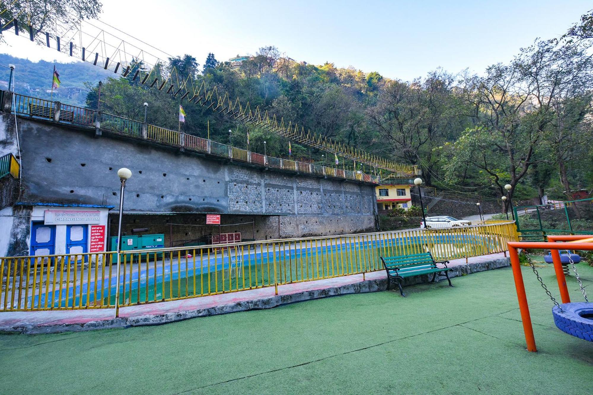 Fabhotel Kempty Lake Resort Mussoorie Bagian luar foto