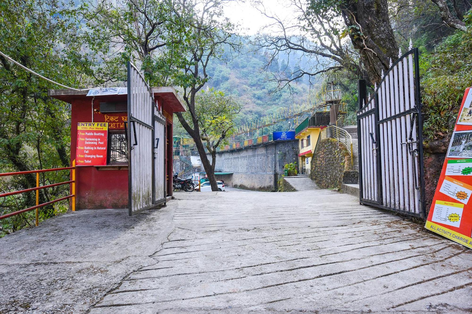 Fabhotel Kempty Lake Resort Mussoorie Bagian luar foto
